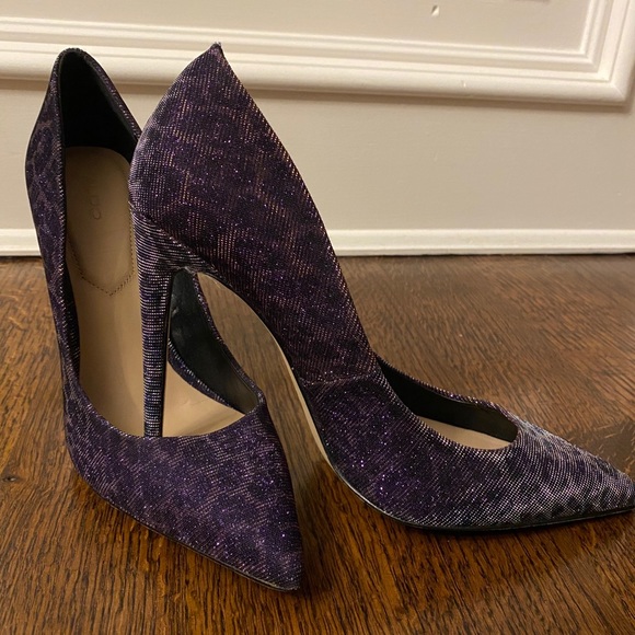 Aldo Purple Shimmer Leopard Print Heel 